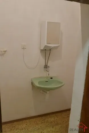 Pronájem obchodního prostoru, Holešov, Palackého, 33 m2