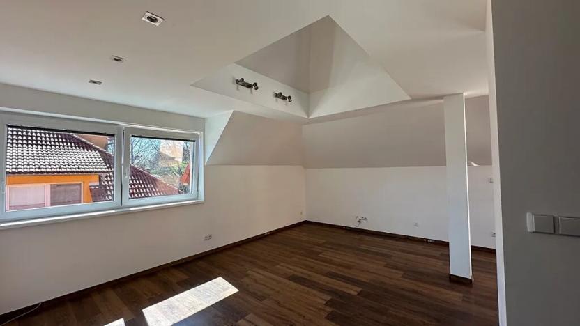 Prodej bytu 4+kk, Luhačovice, 109 m2