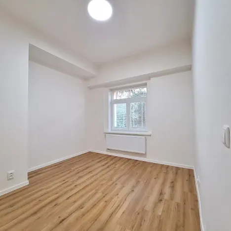 Pronájem bytu 3+kk, Praha - Břevnov, Bělohorská, 70 m2