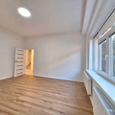 Pronájem bytu 3+kk, Praha - Břevnov, Bělohorská, 70 m2
