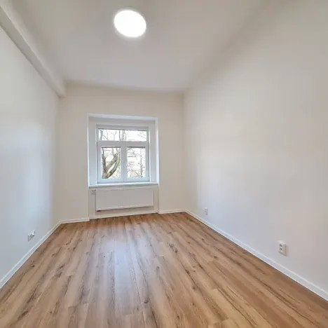 Pronájem bytu 3+kk, Praha - Břevnov, Bělohorská, 70 m2