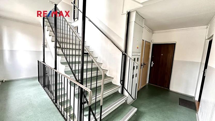 Pronájem bytu 1+kk, Kladno, Italská, 27 m2