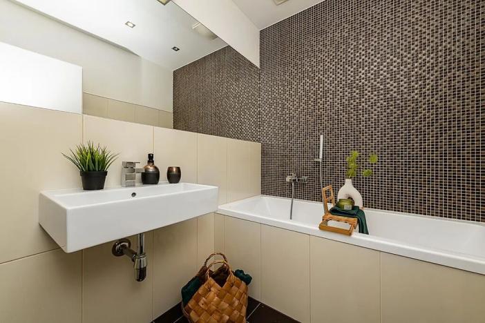 Pronájem bytu 2+kk, Praha - Hlubočepy, Silurská, 81 m2