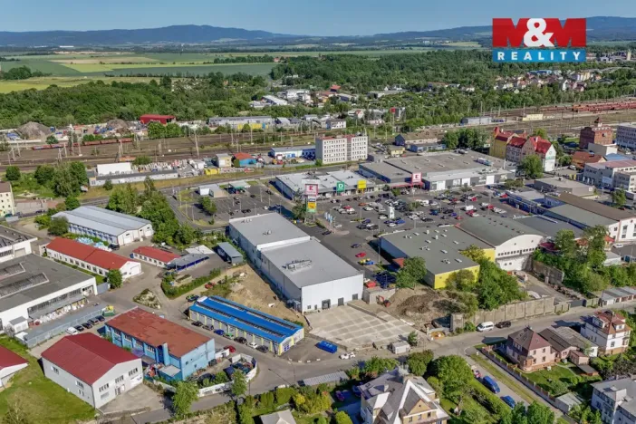 Pronájem skladu, Cheb, Karlova, 2200 m2