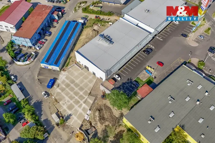 Pronájem skladu, Cheb, Karlova, 2200 m2