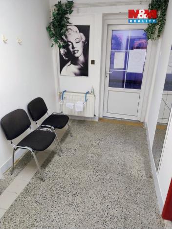 Pronájem obchodního prostoru, Kravaře, Opavská, 23 m2