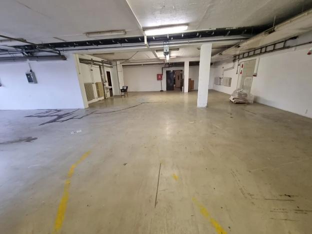 Pronájem skladu, Zádveřice-Raková, 999 m2