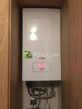 Pronájem bytu 1+kk, Praha - Podolí, Podolská, 29 m2