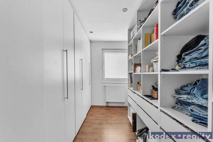 Prodej rodinného domu, Hradec Králové, U Jednoty, 300 m2