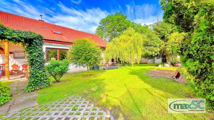 Prodej rodinného domu, Choteč, Malá Strana, 90 m2