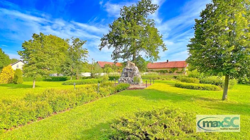 Prodej rodinného domu, Choteč, Malá Strana, 90 m2