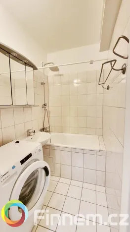 Prodej bytu 2+1, Praha - Řepy, Skuteckého, 47 m2