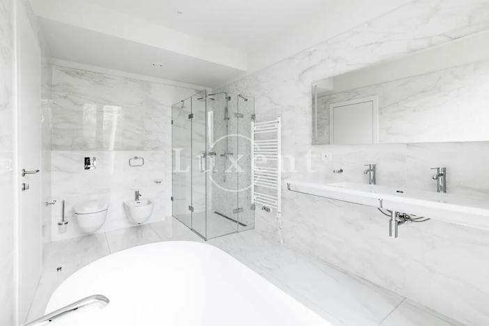 Pronájem bytu 4+kk, Praha, Holečkova, 212 m2