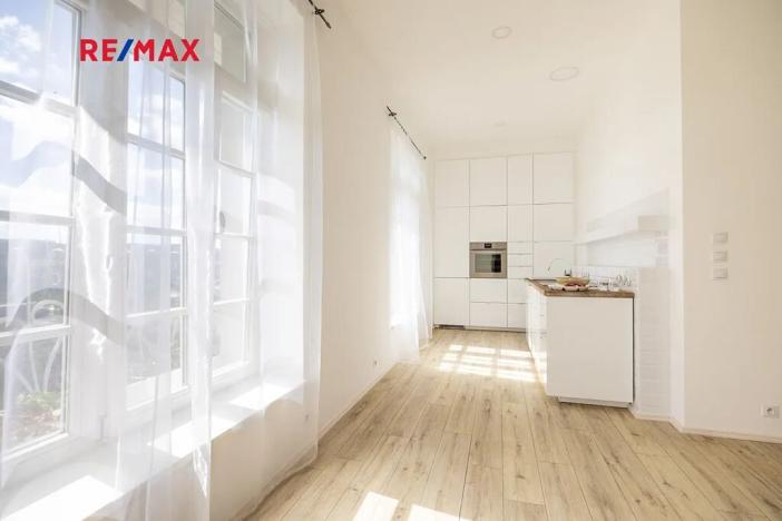 Prodej rodinného domu, Vráž, Nad Loděnicí, 219 m2