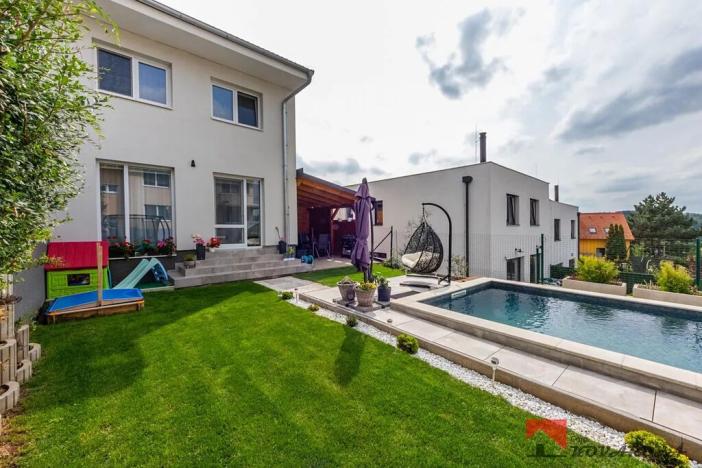 Prodej rodinného domu, Kralupy nad Vltavou, Na Žebrech, 102 m2