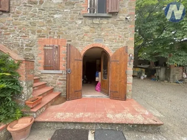 Prodej zemědělské usedlosti, Arezzo, Itálie, 300 m2