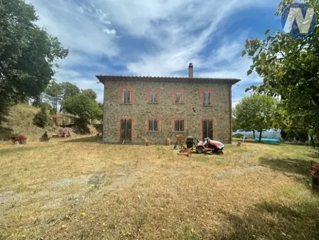 Prodej zemědělské usedlosti, Arezzo, Itálie, 300 m2