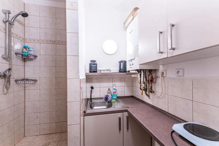 Pronájem bytu 1+kk, Praha - Libeň, Krejčího, 25 m2