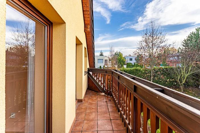 Pronájem rodinného domu, Praha - Křeslice, Pod ovčínem, 300 m2