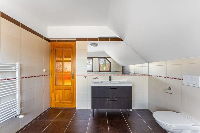 Pronájem rodinného domu, Praha - Křeslice, Pod ovčínem, 300 m2