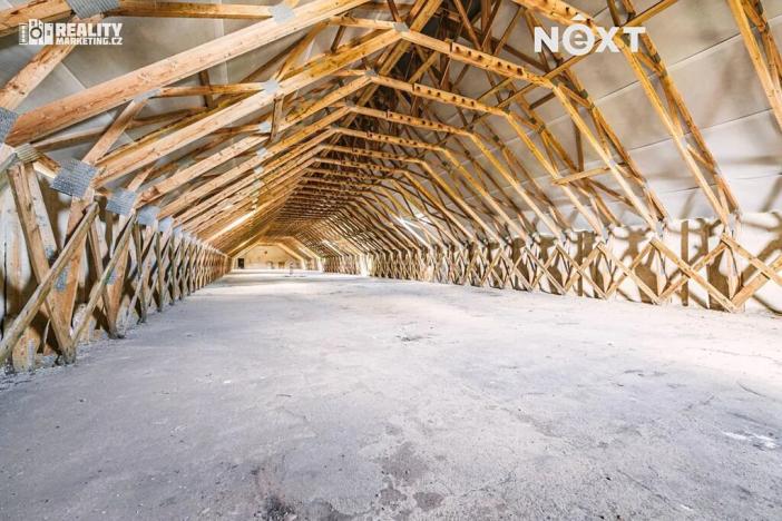 Prodej skladu, Letonice, 1758 m2