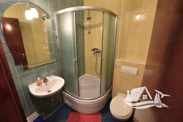 Prodej vícegeneračního domu, Vodice, Chorvatsko, 1230 m2