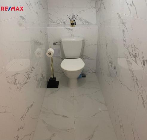 Pronájem bytu 2+1, Frýdek-Místek - Místek, náměstí Svobody, 87 m2