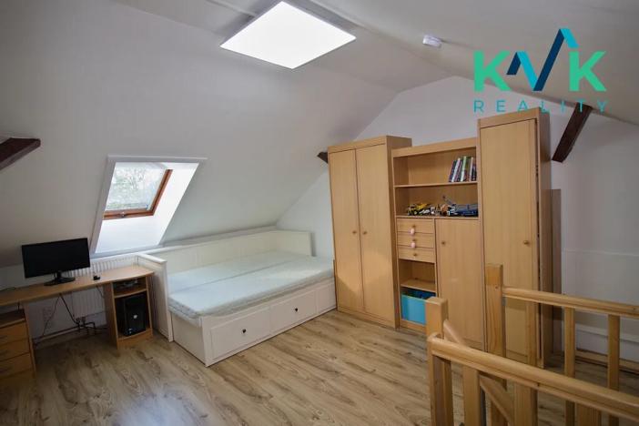 Prodej bytu 4+1, Ostrov, Lipová, 125 m2