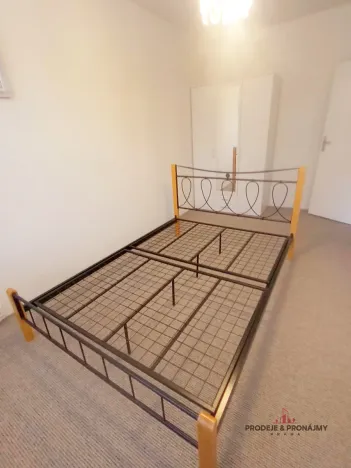 Pronájem bytu 2+kk, Praha - Záběhlice, Trenčínská, 43 m2