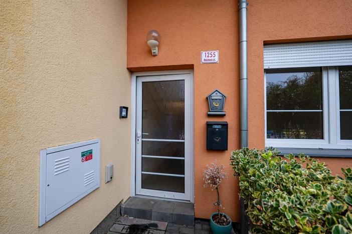 Pronájem atypického bytu, Starý Plzenec, Máchova, 60 m2