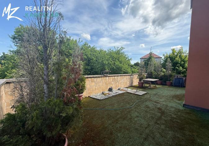 Prodej obchodního prostoru, Mrsklesy, 437 m2