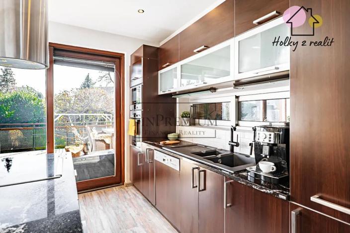 Prodej vily, Jesenice, Průhonická, 316 m2