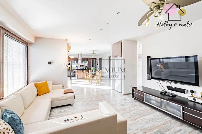 Prodej vily, Jesenice, Průhonická, 316 m2