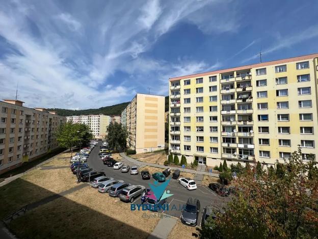 Prodej bytu 2+1, Krupka, Karla Čapka, 62 m2