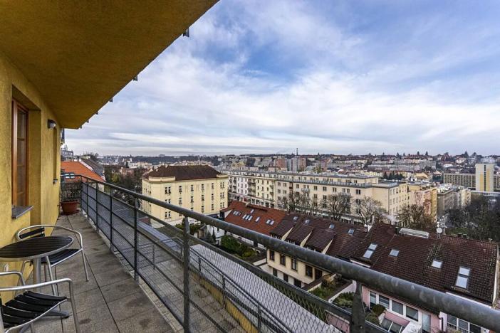 Pronájem bytu 3+kk, Praha - Břevnov, Šlikova, 110 m2