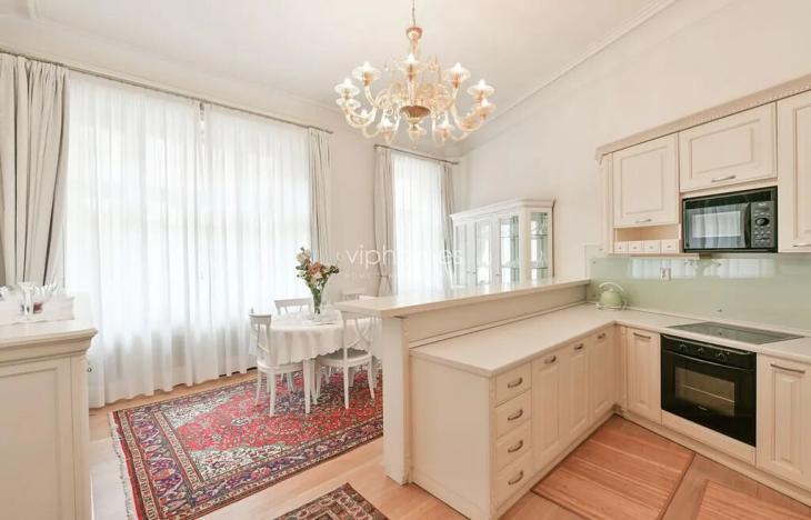 Pronájem bytu 3+kk, Praha - Nové Město, Truhlářská, 107 m2