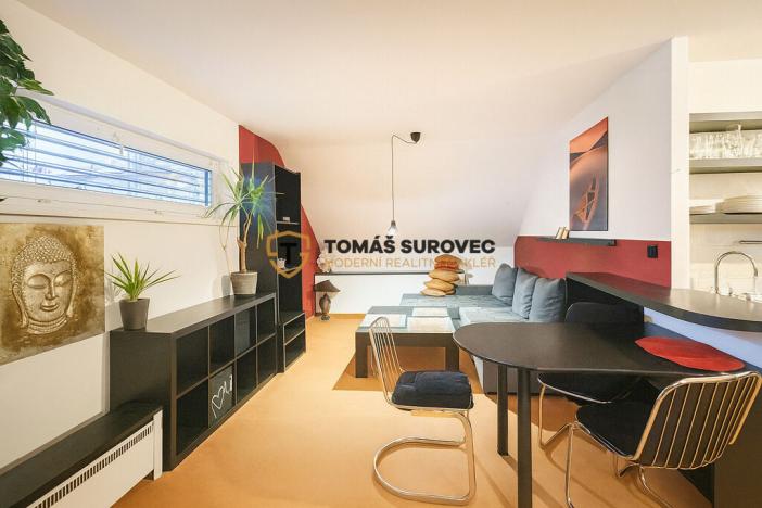 Pronájem bytu 3+1, Zlín - Mladcová, Frant. Bartoše, 72 m2