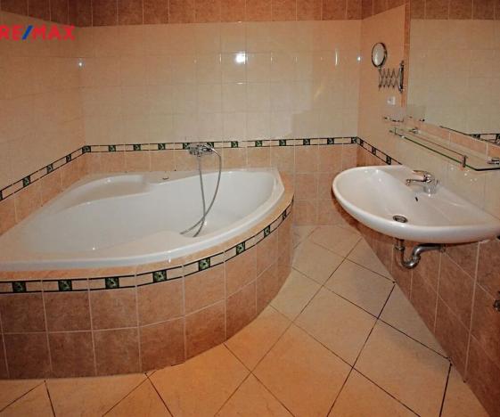 Pronájem bytu 2+1, Kolín, Roháčova, 72 m2