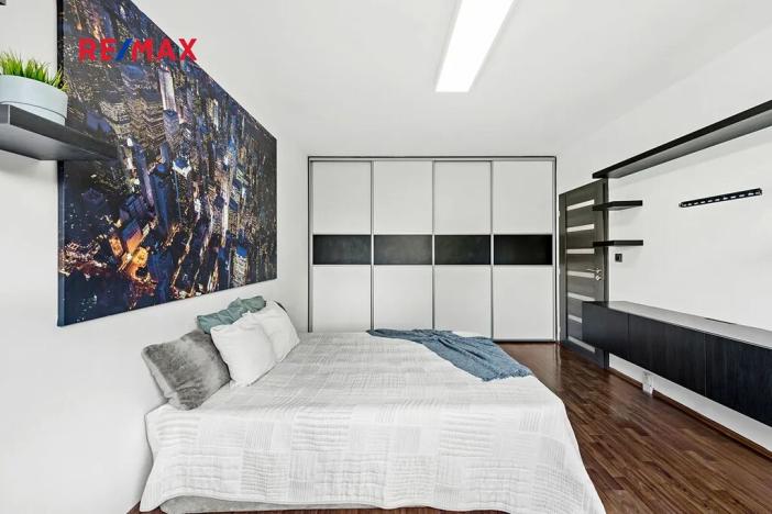 Pronájem bytu 1+kk, Praha - Chodov, Benkova, 30 m2