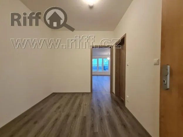 Pronájem bytu 1+kk, Rosice, Karla IV., 55 m2