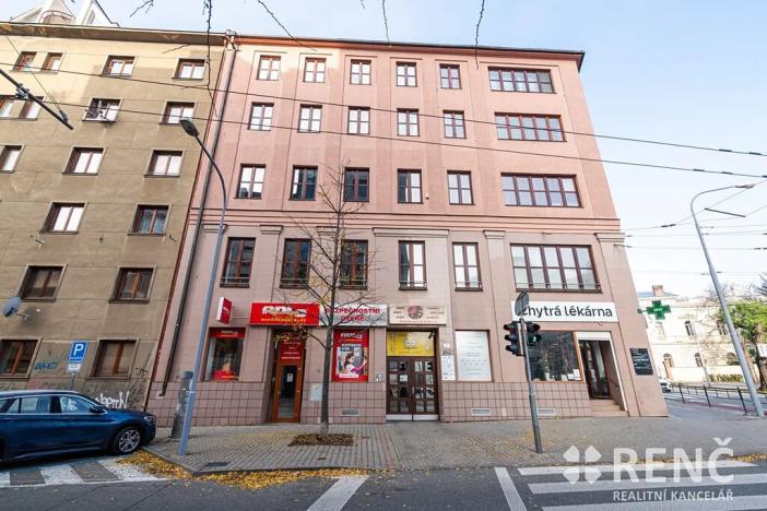 Pronájem obchodního prostoru, Brno, Slovákova, 83 m2