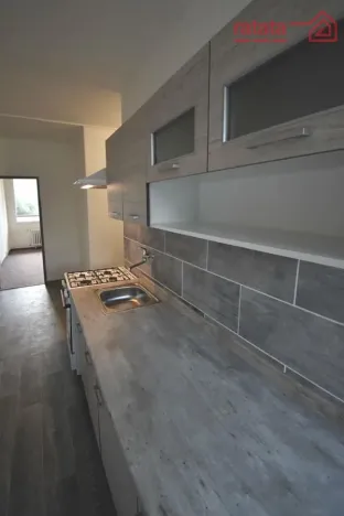 Pronájem bytu 2+1, Chomutov, Březenecká, 58 m2