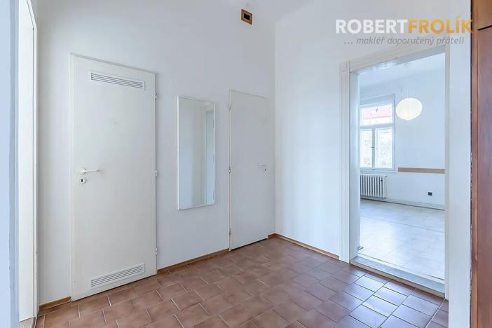 Pronájem bytu 2+1, Praha - Střešovice, Na Petynce, 77 m2