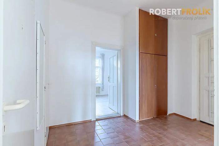 Pronájem bytu 2+1, Praha - Střešovice, Na Petynce, 77 m2