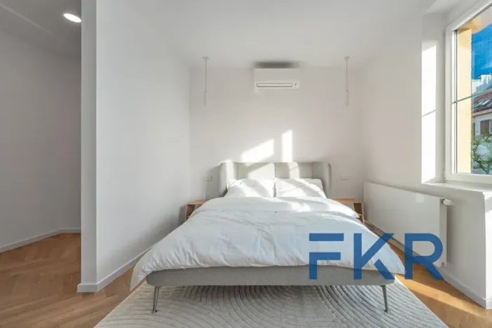 Prodej bytu 3+kk, Praha - Holešovice, Osadní, 86 m2