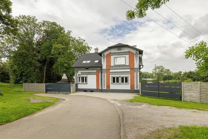 Prodej komerční nemovitosti, Ostrava, 296 m2