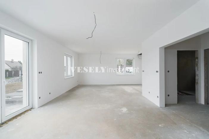 Prodej rodinného domu, Hvozdnice, 144 m2