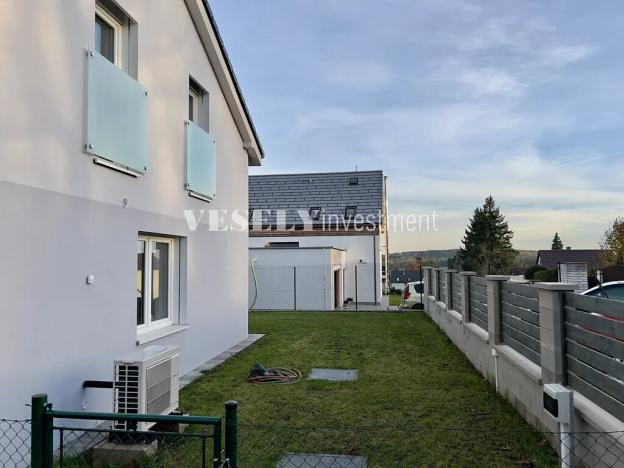 Prodej rodinného domu, Hvozdnice, 144 m2