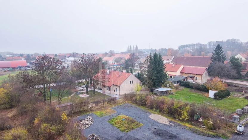 Prodej pozemku, Třebíz, 161602 m2