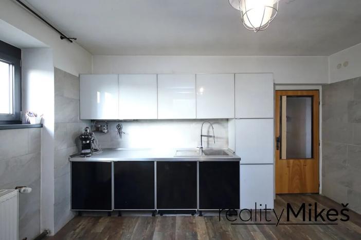 Prodej rodinného domu, Cetenov, 193 m2